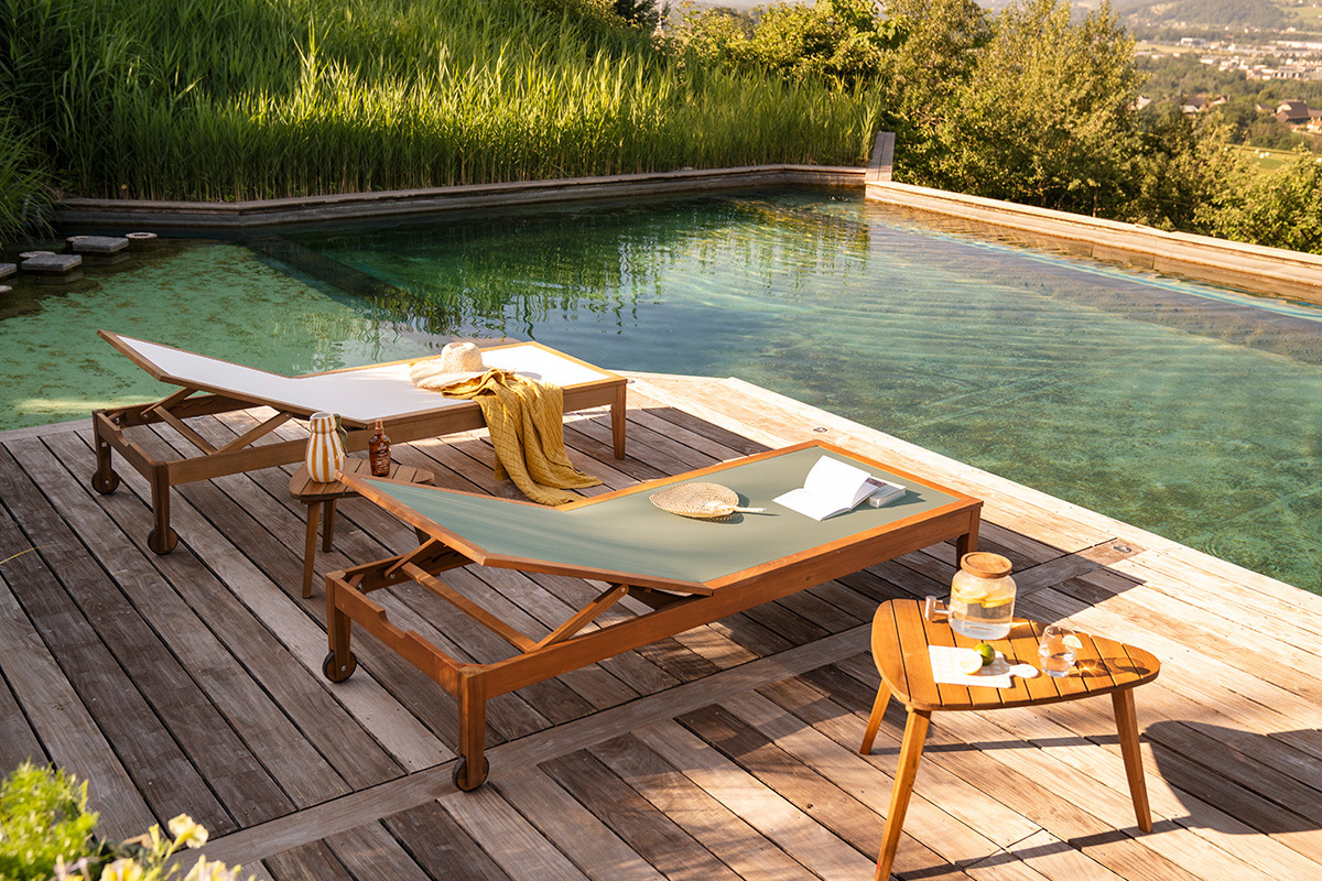 Bains de soleil vert kaki et bois massif (lot de 2) NAVEEN