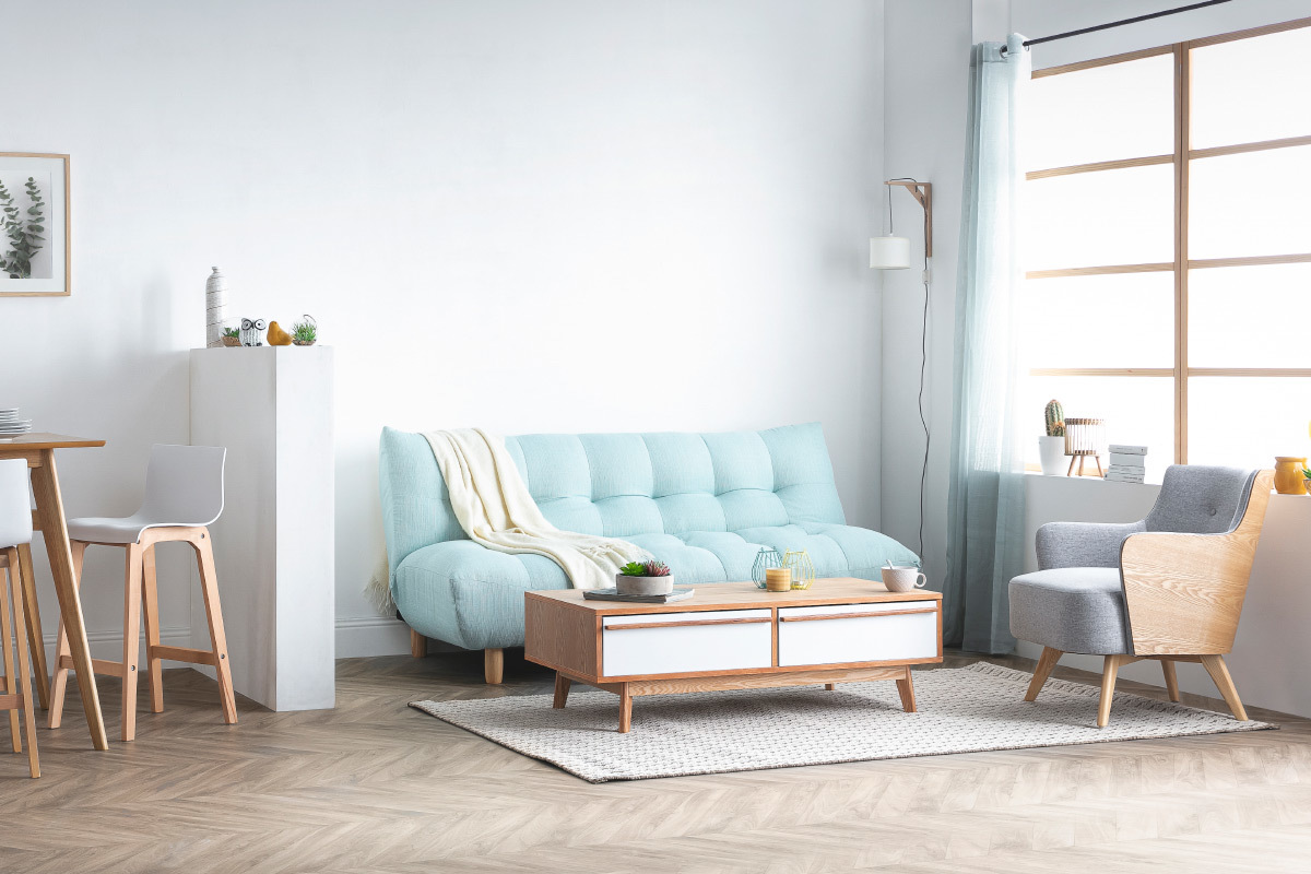 Canap� convertible scandinave en tissu menthe � l'eau et bois clair YUMI