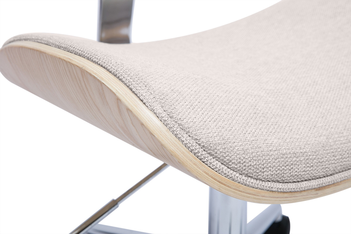 Chaise de bureau � roulettes design en tissu effet velours textur� beige, bois clair ch�ne et m�tal MALMO