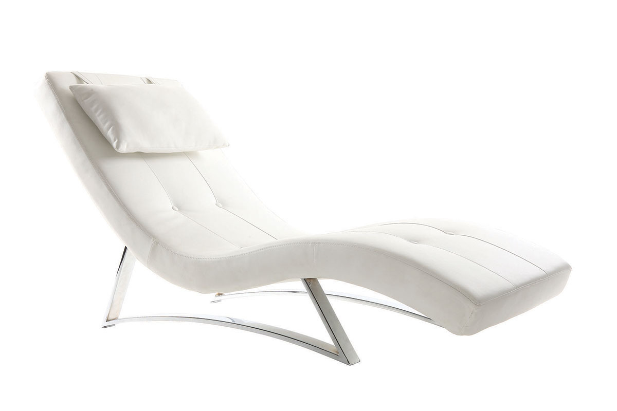 Chaise longue design BARTY en blanc avec pi�tement en acier chrom�, vue de 3/4
