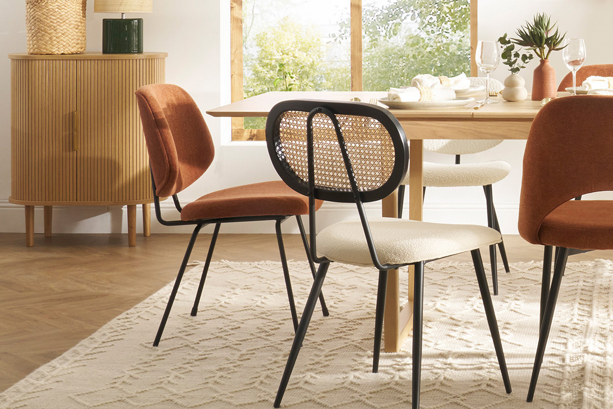 Chaises design en tissu effet velours terre br�l�e et m�tal noir (lot de 2) BARNET