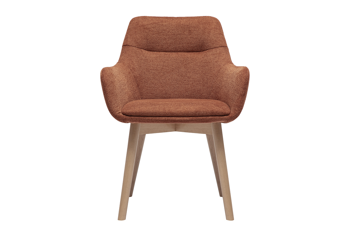 Chaise ALESS vue de face, tissu effet velours terre br�l�e, pieds en bois clair.