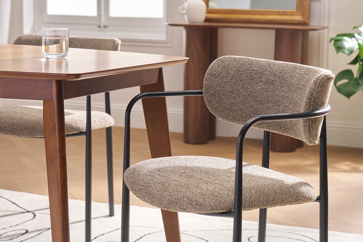 Chaises en tissu textur� taupe et m�tal noir (lot de 2) SWIFT