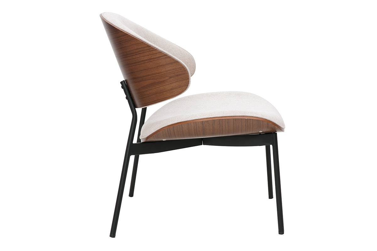 Fauteuil beige en tissu textur� avec dossier en bois fonc� et pieds noirs, vue lat�rale.
