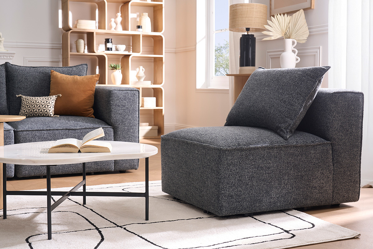 Module droit KERRY en tissu gris, vue de profil dans un salon moderne
