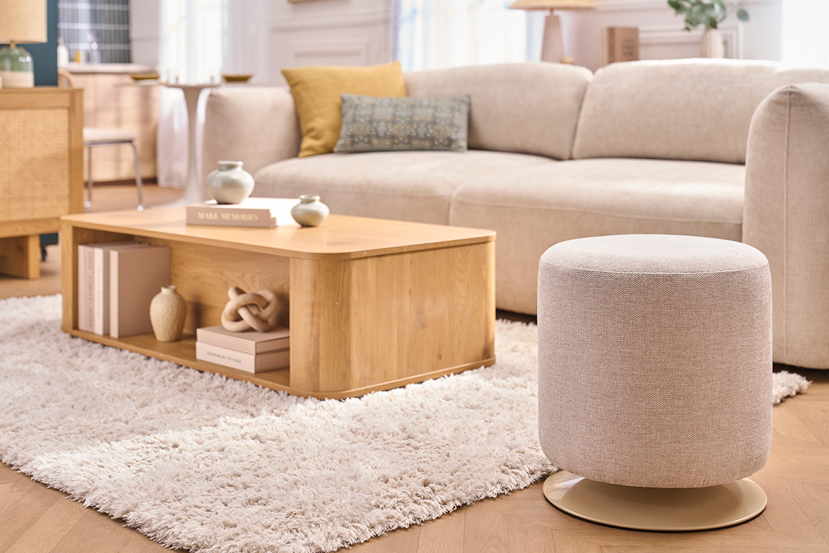 Pouf rond pivotant en tissu effet velours textur� beige et m�tal D39.5 cm VOLNAY