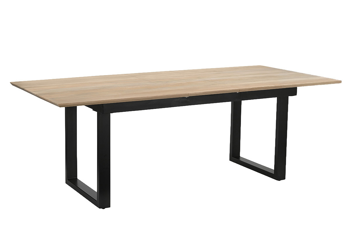 Table � manger extensible en bois clair de manguier et m�tal noir, vue de trois quarts