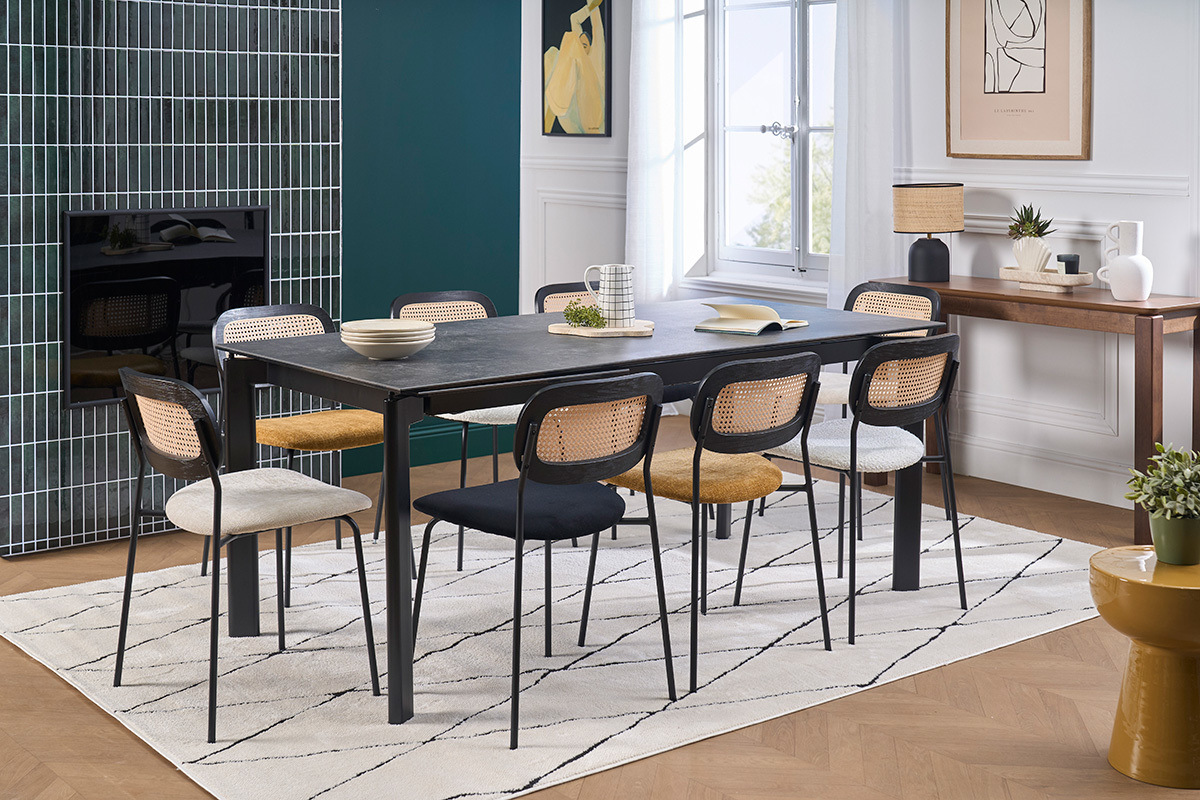Table � manger extensible en c�ramique noire et m�tal L180-240 cm CARA