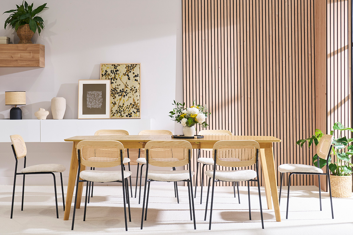 Table � manger extensible scandinave en bois clair L150-200 LEENA