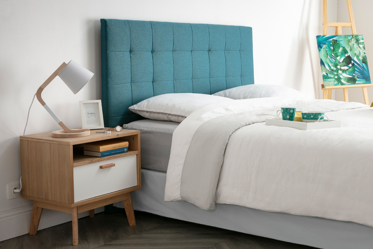 T�te de lit capitonn�e en tissu bleu canard L160 cm HALCIONA